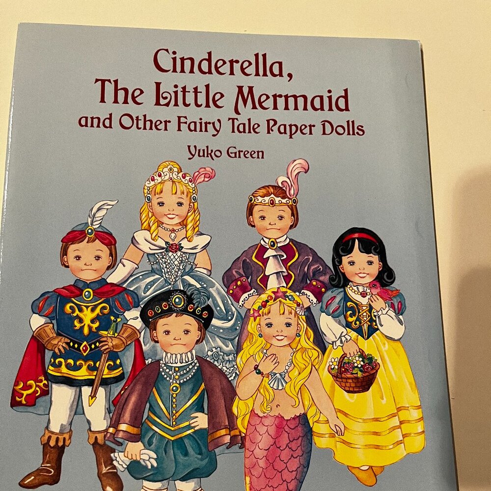 Fairytale Paper Dolls‎ (Little Mermaid, Cinderella and Others) (2000)